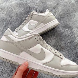 Nike Dunk Low “Photon Dust”